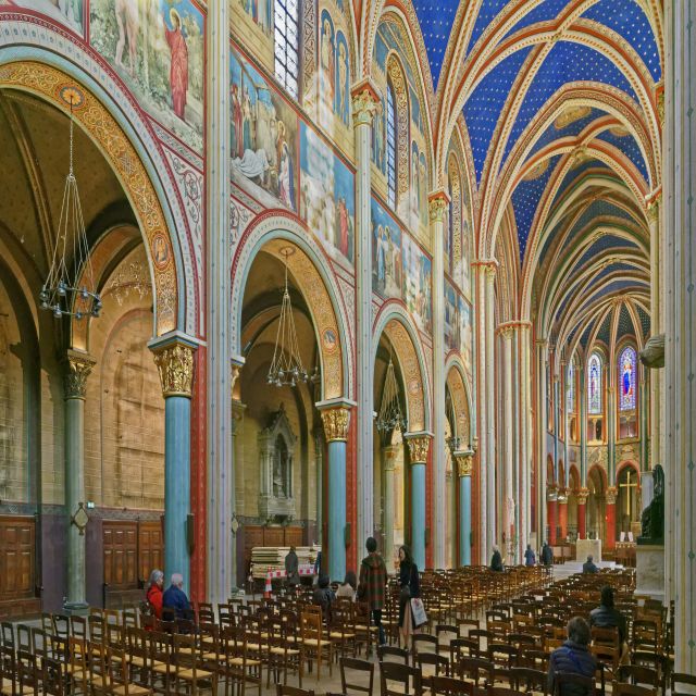 Paris: Best Churches in the City Private Walking Tour - Meeting at the Hôtel Louvre Saint-Honoré: An Easy, Central Start
