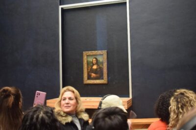 Paris: Best of the Louvre Guided Tour with Pre-booked Ticket - Louvre Pyramid Entry: How Fast-Track Really Helps