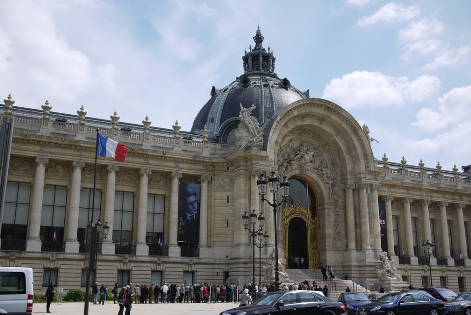 Paris Champs-Élysées 2-Hour Private Walking Tour - A Two-Hour Walk That Gives You the Avenue’s Meaning
