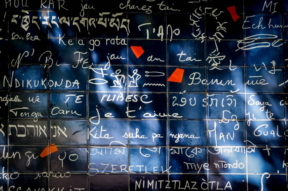 Paris: Charms of Montmartre Guided Walking Tour - Picasso’s studio and the art-world shift