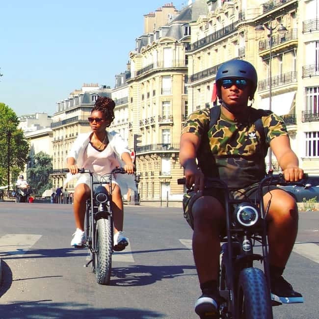 Paris: City Highlights Private Electric Bike Tour with video - Stop-by-stop: what you’ll see and why each place matters