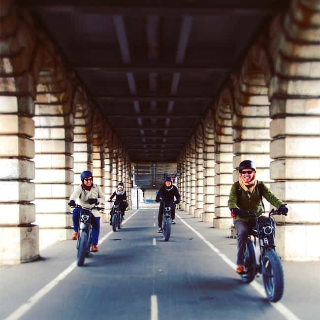 Paris: City Highlights Private Electric Bike Tour with video - Getting started at 6 Rue de Jarente with your guide
