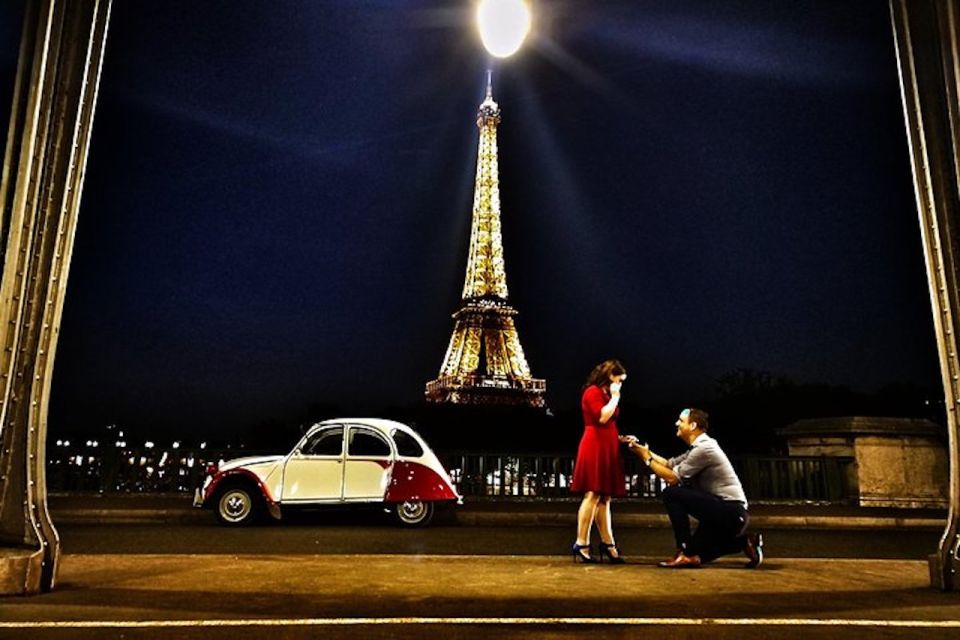 Paris: City Sightseeing Tour at Night in Vintage Car - Eiffel Tower lights for about 10 minutes
