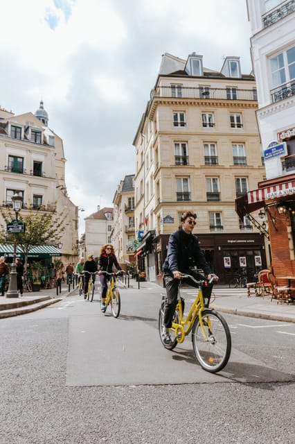 Paris: Day Bike Rental - Picking Up Your Day Bike at Le Peloton Café in the Marais