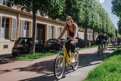 Paris: Day Bike Rental - What’s Included: Helmet, Lock, Bike, and a Phone Mount That Helps