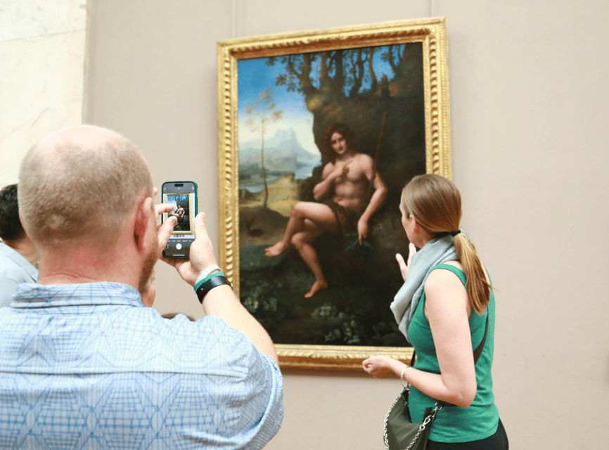Paris: Early Morning Louvre Private Guided Tour with Pickup - Who this Louvre early tour is best for
