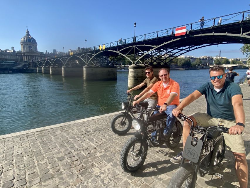 Paris: Eiffel Tower and Notre Dame Night Tour by E-Bike - Meet at 10 Rue de la Paix: setup, gear, and first moments