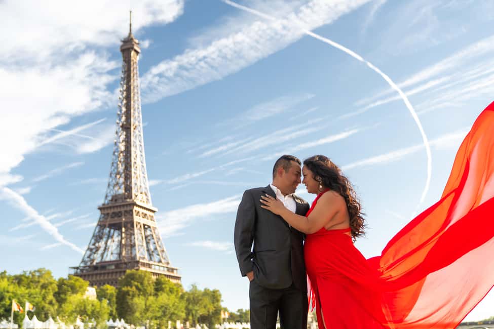 Paris: Eiffel Tower Glamor Photoshoot with Dress Options - Tips to help your photos look like you hired a stylist