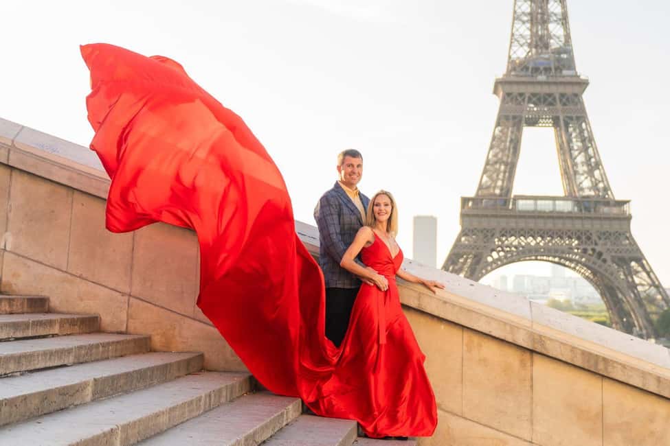 Paris: Eiffel Tower Glamor Photoshoot with Dress Options - Why the Bir-Hakeim Bridge is a smart Eiffel Tower photo spot