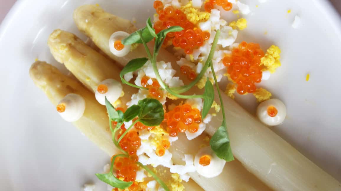 Paris: Eiffel Tower's Madame Brasserie 3-course lunch 12:00 - Key things to know before you go