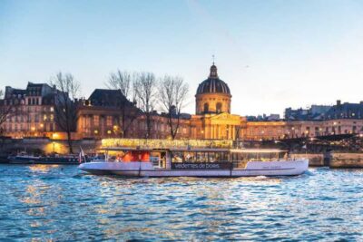 Paris: Evening River Cruise with Music - Finding the Eiffel Tower dock at 2 port de Suffren without stress