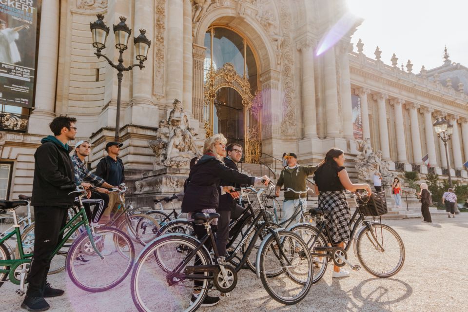 Paris: Famous Monuments Cycling Tour - Key highlights at a glance