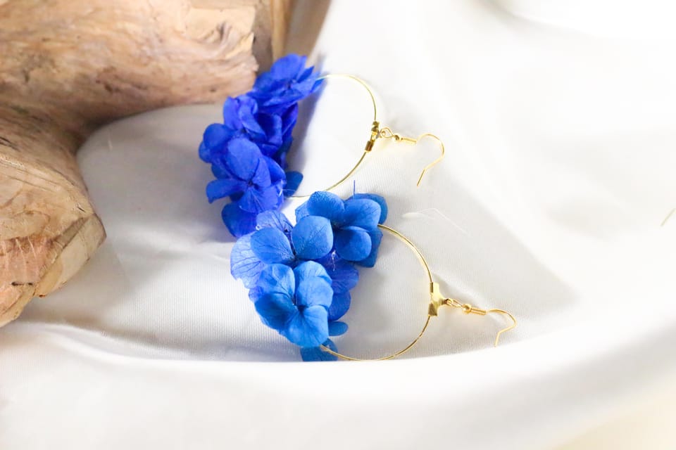 Paris: Floral Earrings workshop - From Plan to Pair: How the 90 Minutes Actually Feels