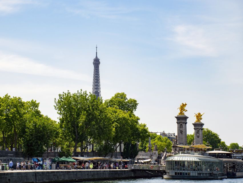 Paris: Full-Day Custom Tour with Local Guide - Lunch Reservation and the Wine/Regional Meal Slot: Where the Value Really Appears