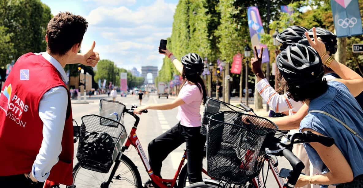 Paris Guided Bike Tour - Palais-Royal and the Louvre zone: where the tour finds its rhythm