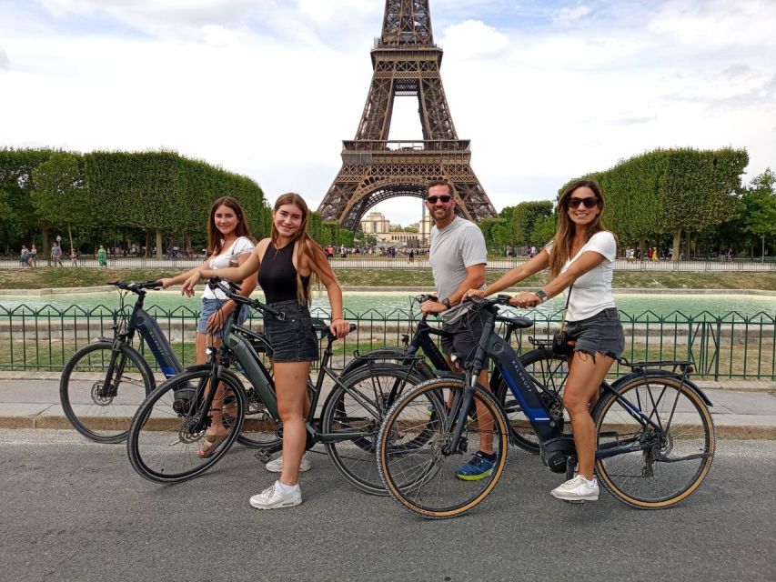 Paris: Guided Private E-bike Sightseeing Tour - Les Invalides to the river views: the tour’s art-meets-city energy