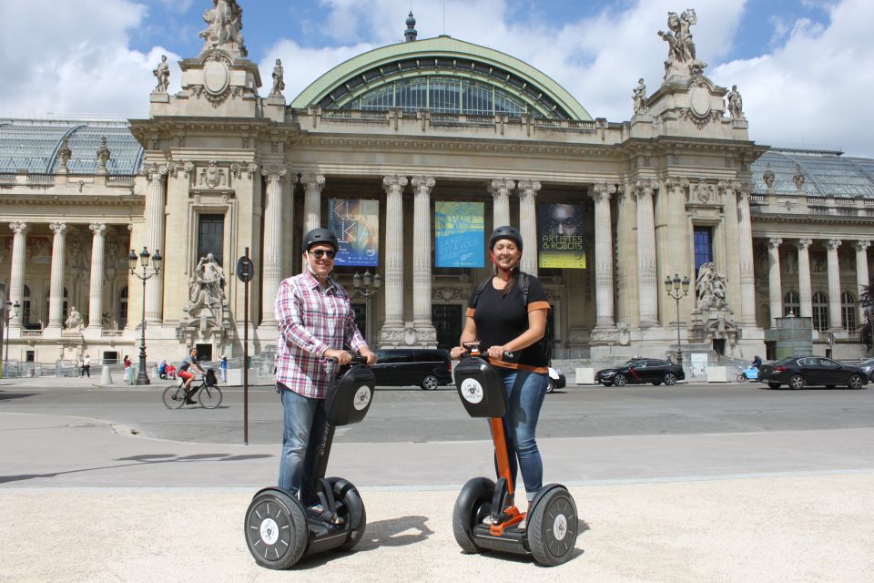 Paris: Guided Segway Tour - Champs de Mars, Ecole Militaire, and the Eiffel Tower finish