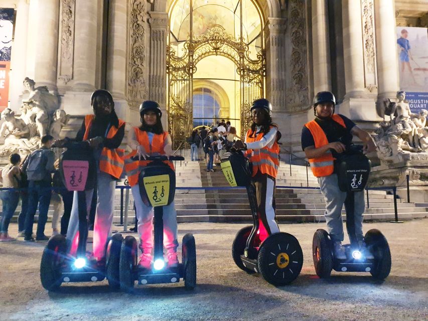Paris: Guided Segway Tour Paris by Night - Where you meet: Place de Fontenoy (and why showing up early helps)