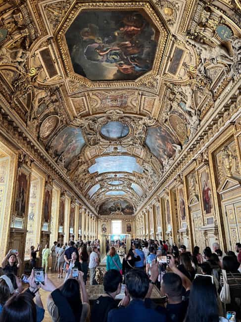 Paris: Guided tour in PORTUGUESE at the Louvre-semi-private - Why the Portuguese guides change the experience