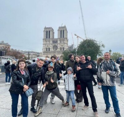 Paris: Guided Walking Tour from Opera Garnier to Notre-Dame - Meeting at Hôtel de Ville: your start point and what to look for