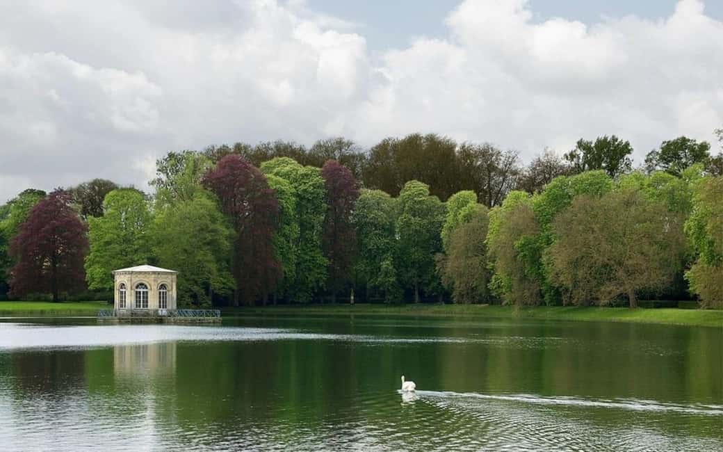 Paris: Half-Day Trip to Fontainebleau with a Local - A Break From Paris: Why Fontainebleau Works as a Half-Day