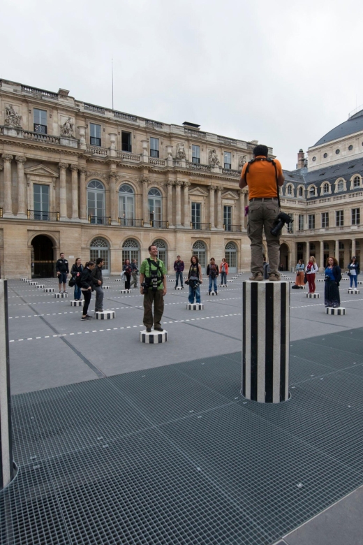 Paris : Highlights of Parisians' Paris guided tour - What you get for $66: a 2-hour luxury sampler with expert context