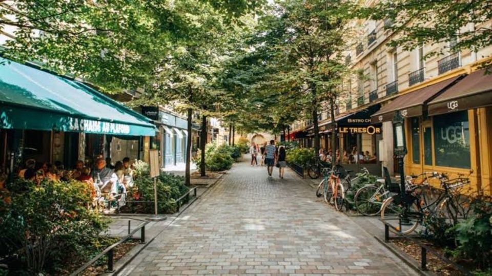Paris: Le Marais District Guided Walking Tour - Hôtel de Ville and the Marais’s Shift from Edge to Center