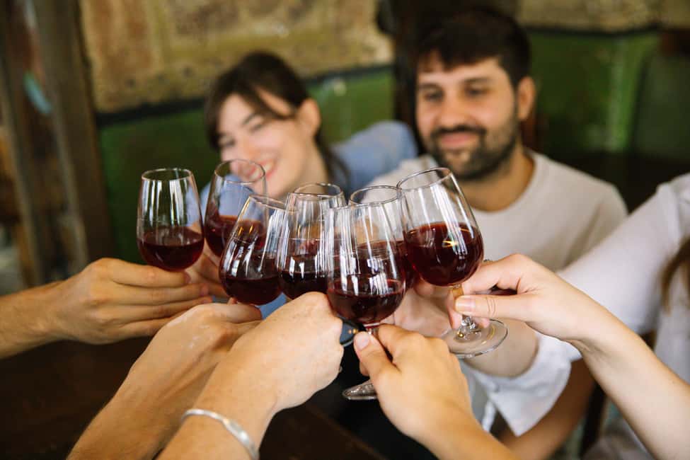 Paris: Left Bank Food & Wine Tour in the Latin Quarter - Why the Latin Quarter Is the Right Place to Eat