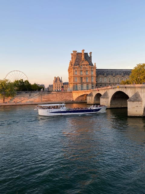 Paris: Live Guided Cruise with Crepe and Soft Drink - Key Things You’ll Notice on This Seine Cruise