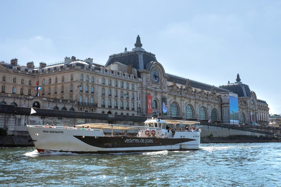 Paris: Live Guided Cruise with Crepe and Soft Drink - Skip the Ticket Line, But Still Arrive Early