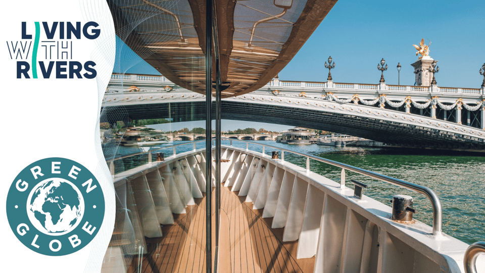 Paris: Live Guided Cruise with Crepe and Soft Drink - Eiffel Tower Dock: Finding Vedettes de Paris at Port de Suffren