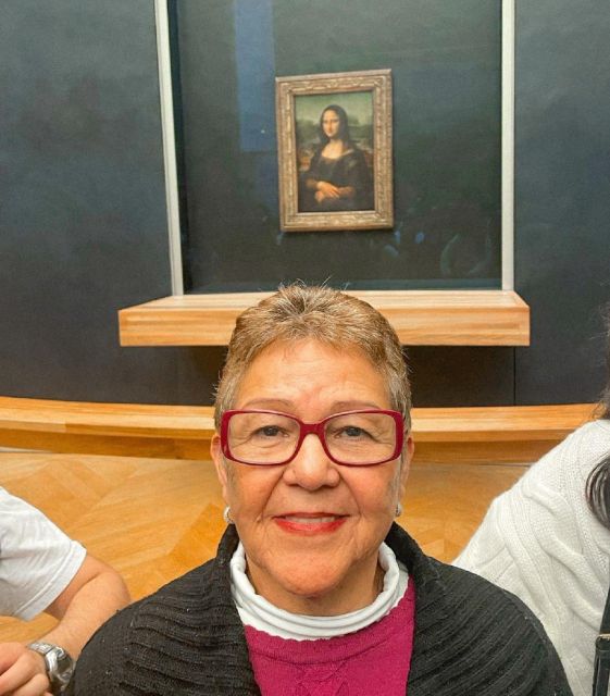 Paris: Louvre Mona Lisa Discovery Guided Tour with Ticket - Meeting at the Louvre Pyramid: where to go and how to not waste time