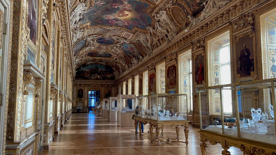 Paris: Louvre Museum Mona Lisa First Viewing Semi-Private - Why a first-access, small-group Louvre beats the free-for-all