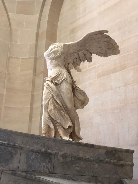 Paris Louvre : Private Treasure Hunt for Families or groups - Why a private Louvre treasure hunt works for families