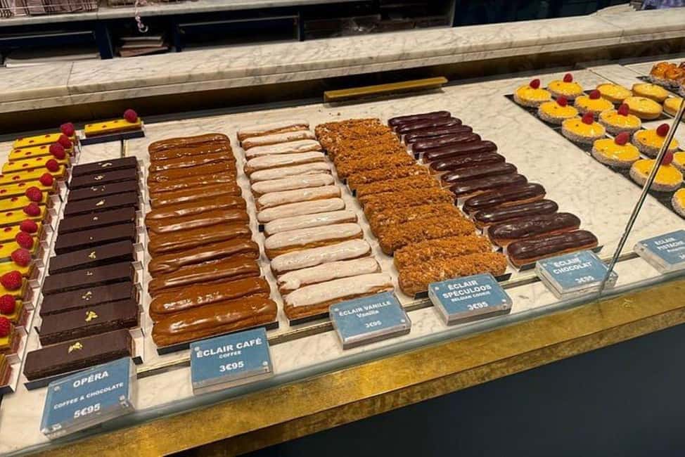 Paris: Montmartre Chocolate and Pastry Walking Tour - Key moments worth planning for
