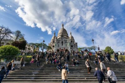 Paris: Montmartre hidden gems walking Tour with Local Guide - The “walk it to understand it” Montmartre streets