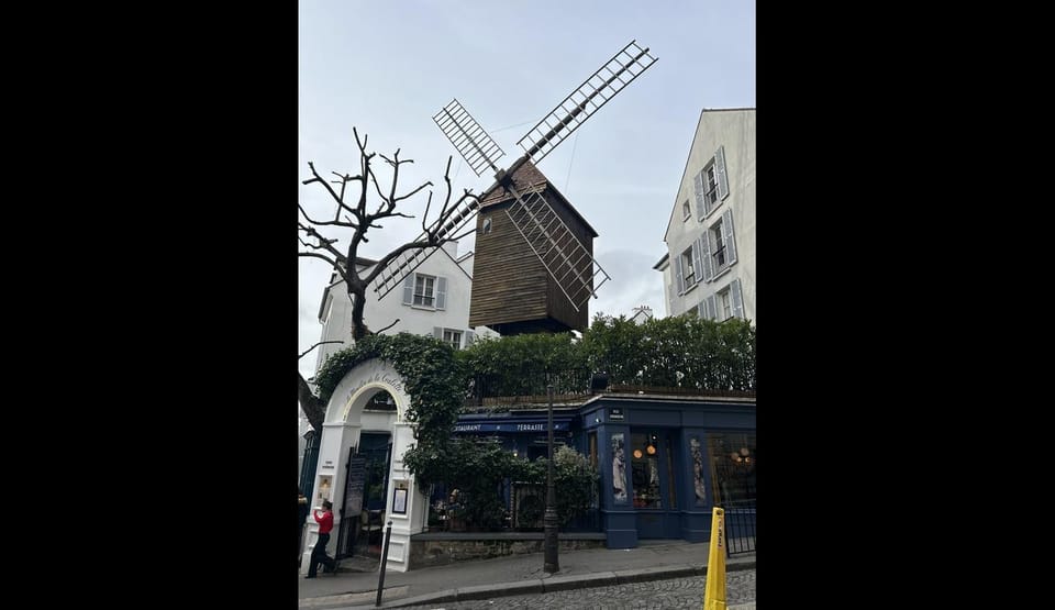 Paris: Montmartre Tour with Sacré-Cœur (Wine Tasting Option) - Sacré-Cœur Steps: What You Get (and What You Don’t)