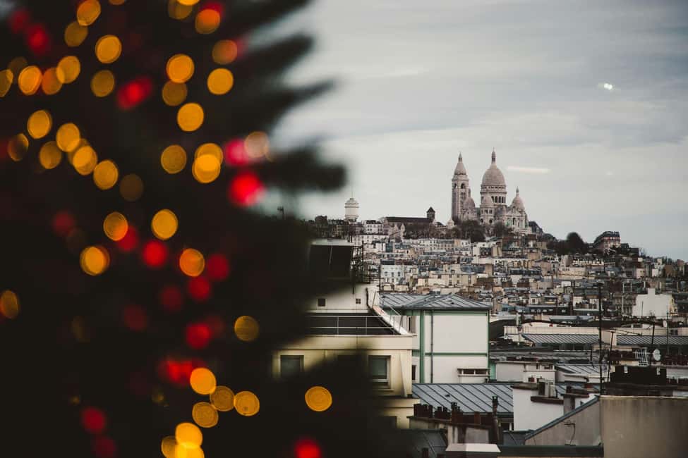 Paris: Montmartre Walking Tour with Sacré-Cœur Basilica - Key moments you’ll remember