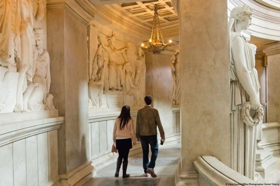 Paris: Musee De L'Armee Ticket With Digital Audio Guide - Museum hours, pacing, and avoiding slowdowns