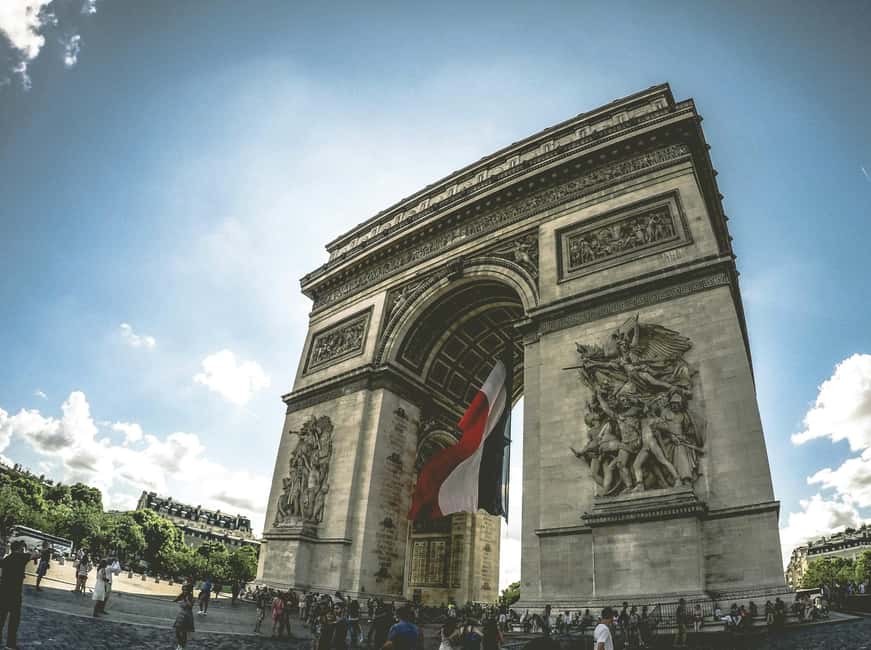 Paris: Napoleon Walking Tour with Les Invalides & Tomb Entry - Musée de l’Armée on your terms: campaigns, reforms, and the human side