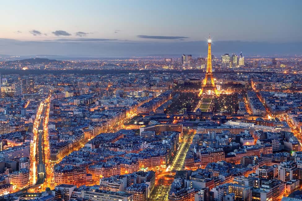 Paris: Night City Tour in a van for up to 7 people - Café de Flore, Les Deux Magots, Orsay, and Concorde: Small Names, Big Feel