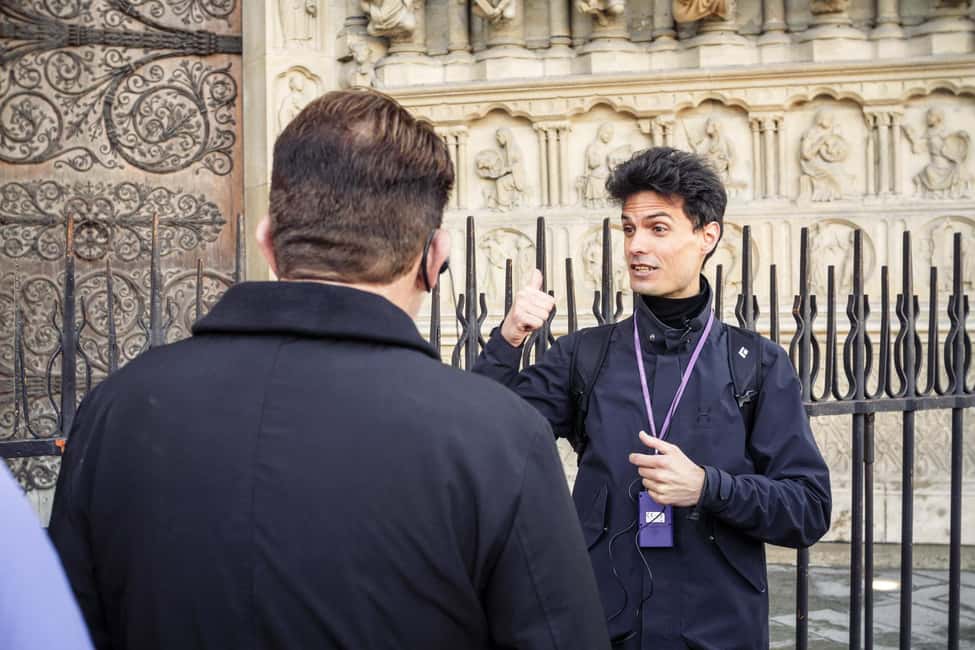 Paris: Notre Dame and Île de la Cité Walking Tour - Who should book this Notre-Dame and Île de la Cité tour