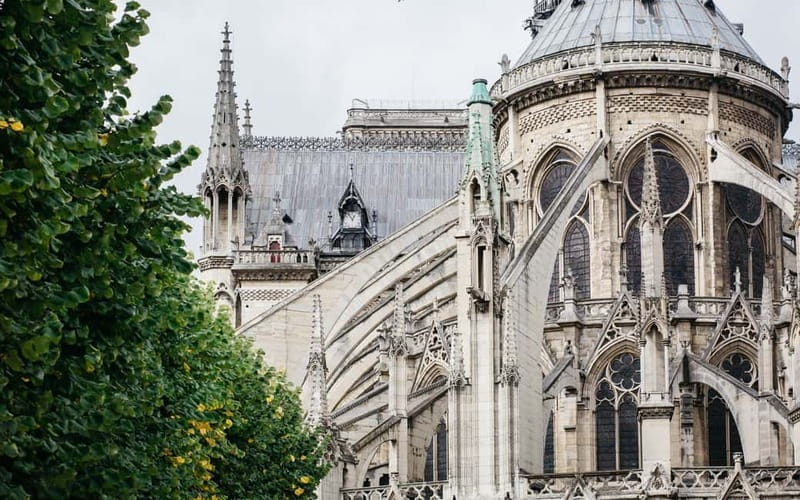 Paris: Notre Dame Exterior Tour with a Small Group - Why Notre-Dame exterior reading is a smart first Paris move
