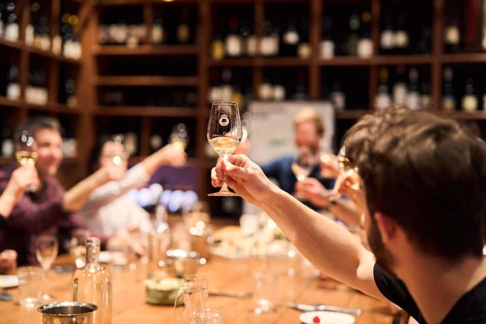 Paris: O Chateau's Wine Tasting Dinner - Key takeaways before you go