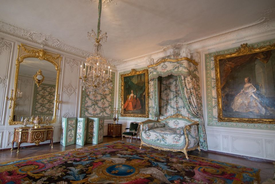 Paris: Palace of Versailles Ticket with Private Transfer - Price and value: what $222 per person really covers