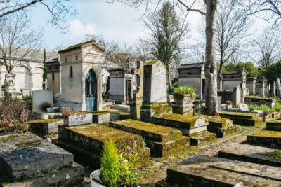 Paris: Pere Lachaise Cemetery Guided Tour - Meeting at Rue des Rondeaux (and Finding Gambetta Fast)