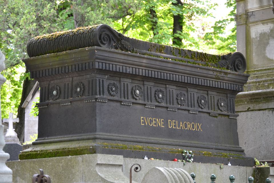 Paris: Père Lachaise Cemetery Private Tour - The Graves You’ll Want to Choose (Jim Morrison, Oscar Wilde, and Friends)