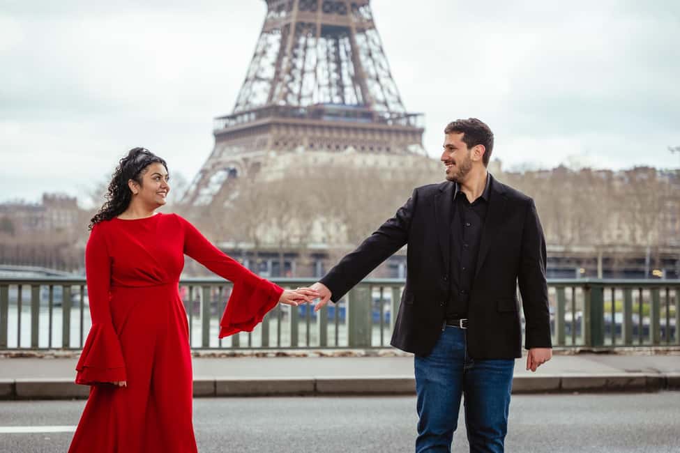 Paris photographer 1h near the Eiffel Tower or in Paris - Booking smart: how to get the most from your one-hour slot