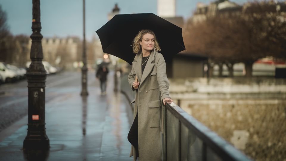 Paris: Premium Film Director Photoshoot & Natural Direction - What to bring and what to wear so photos look effortless