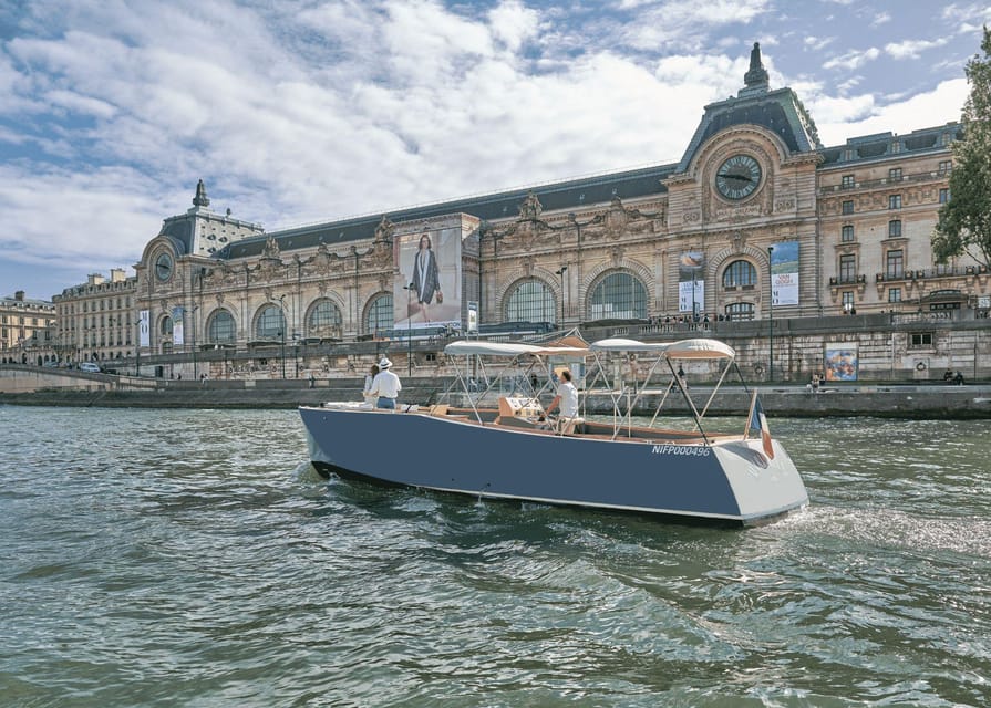 Paris : Prestige cruises on the Seine - Skipper and languages: what this means for communication